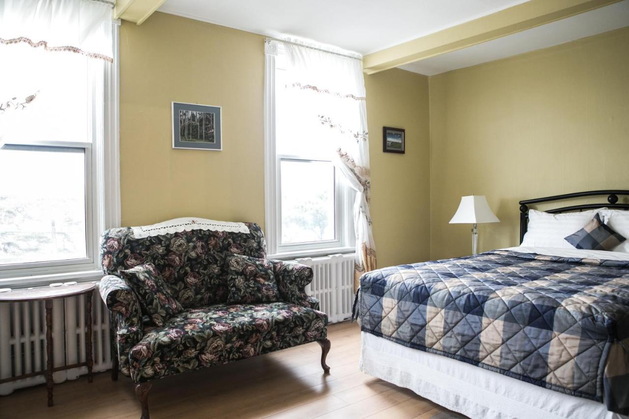 Le 227 Laurier B&B Gatineau Luaran gambar
